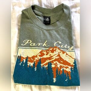 Women’s small Park City Utah long sleeve T shirt